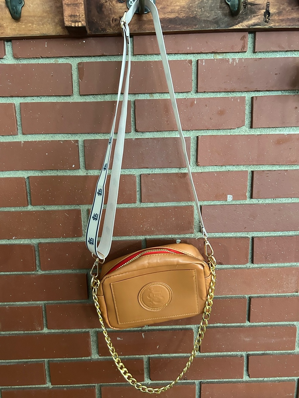 Official MLB St. Louis Cardinals Tan Crossbody Purse Bag with Gold Chain & logo